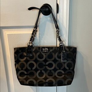 Coach Black Circle-Logo Chain Strap Tote